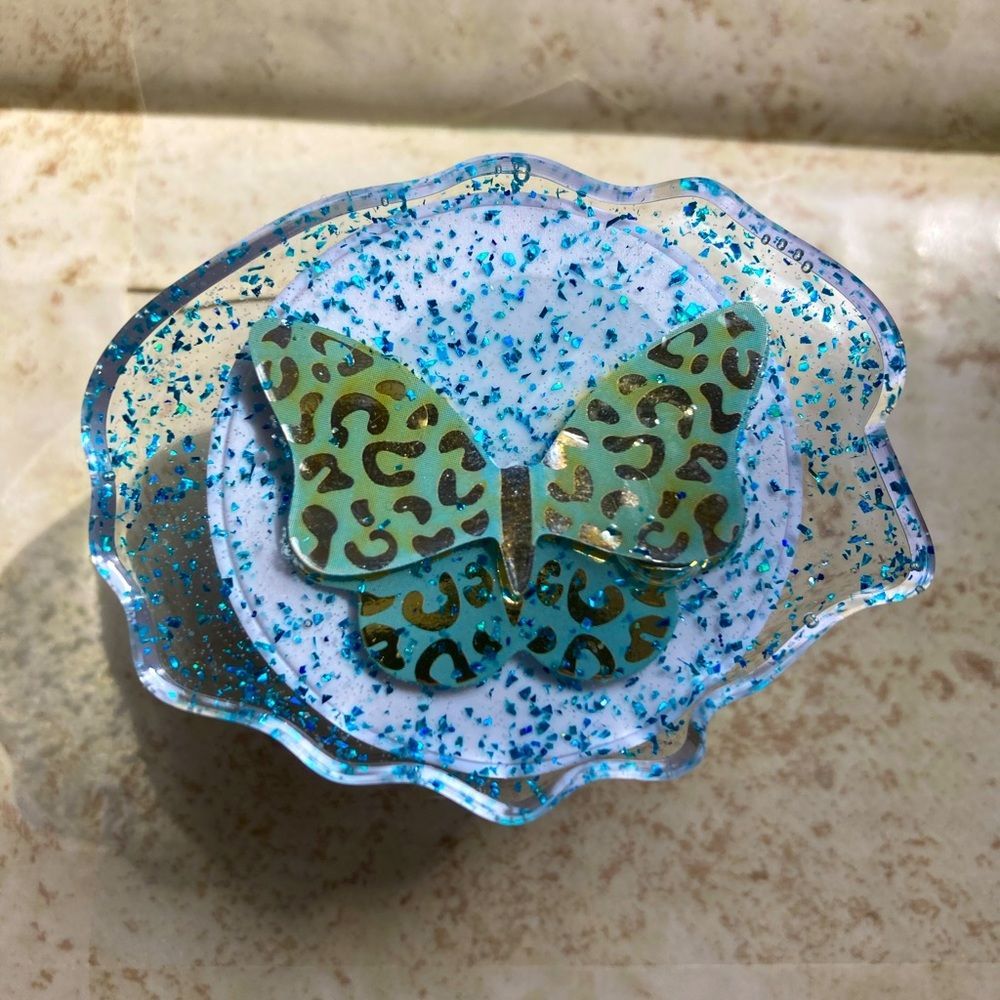 Blue butterfly phone grip